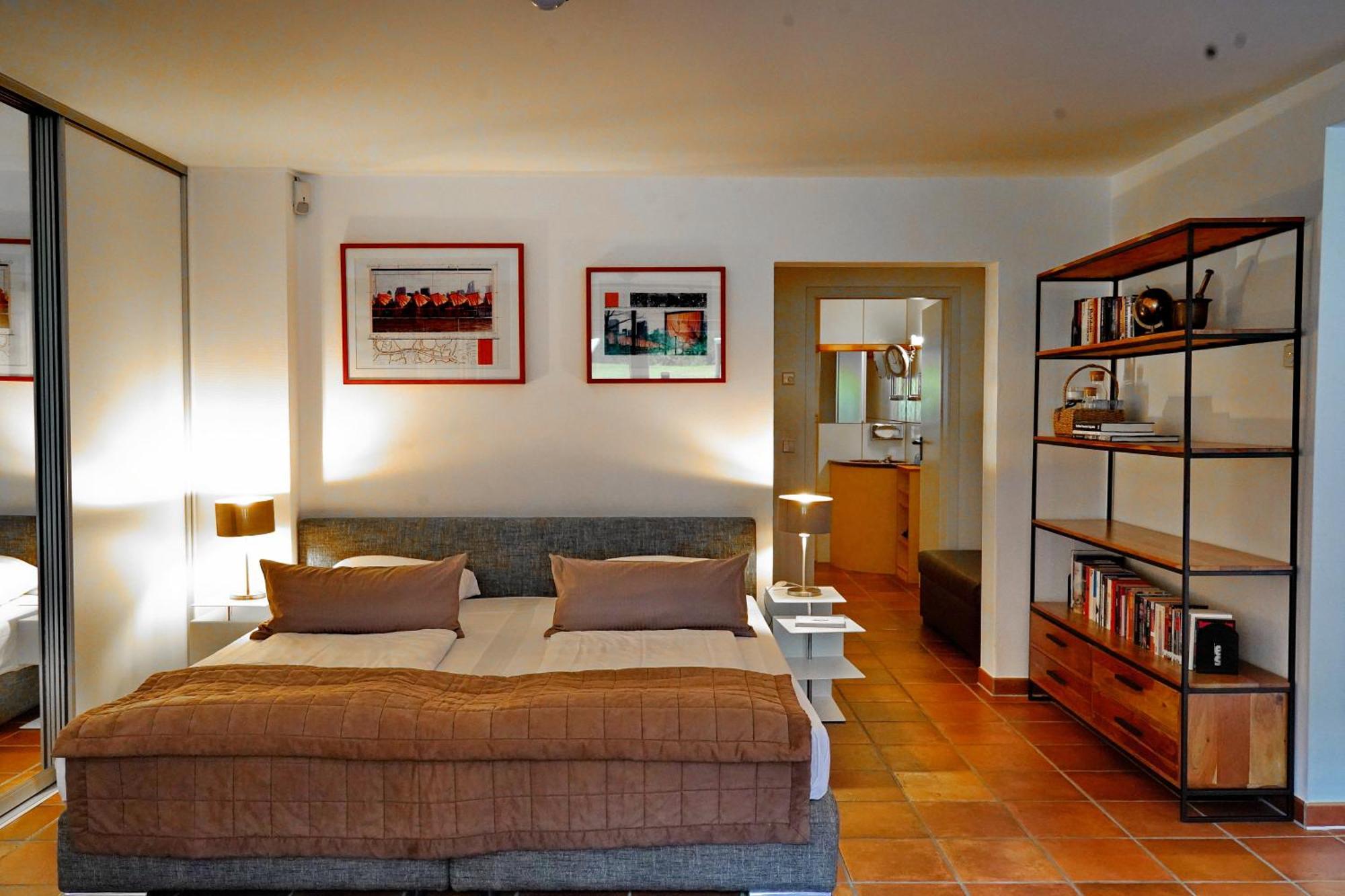 Hotel Zur Linde Dein Self Check In Michendorf Luaran gambar