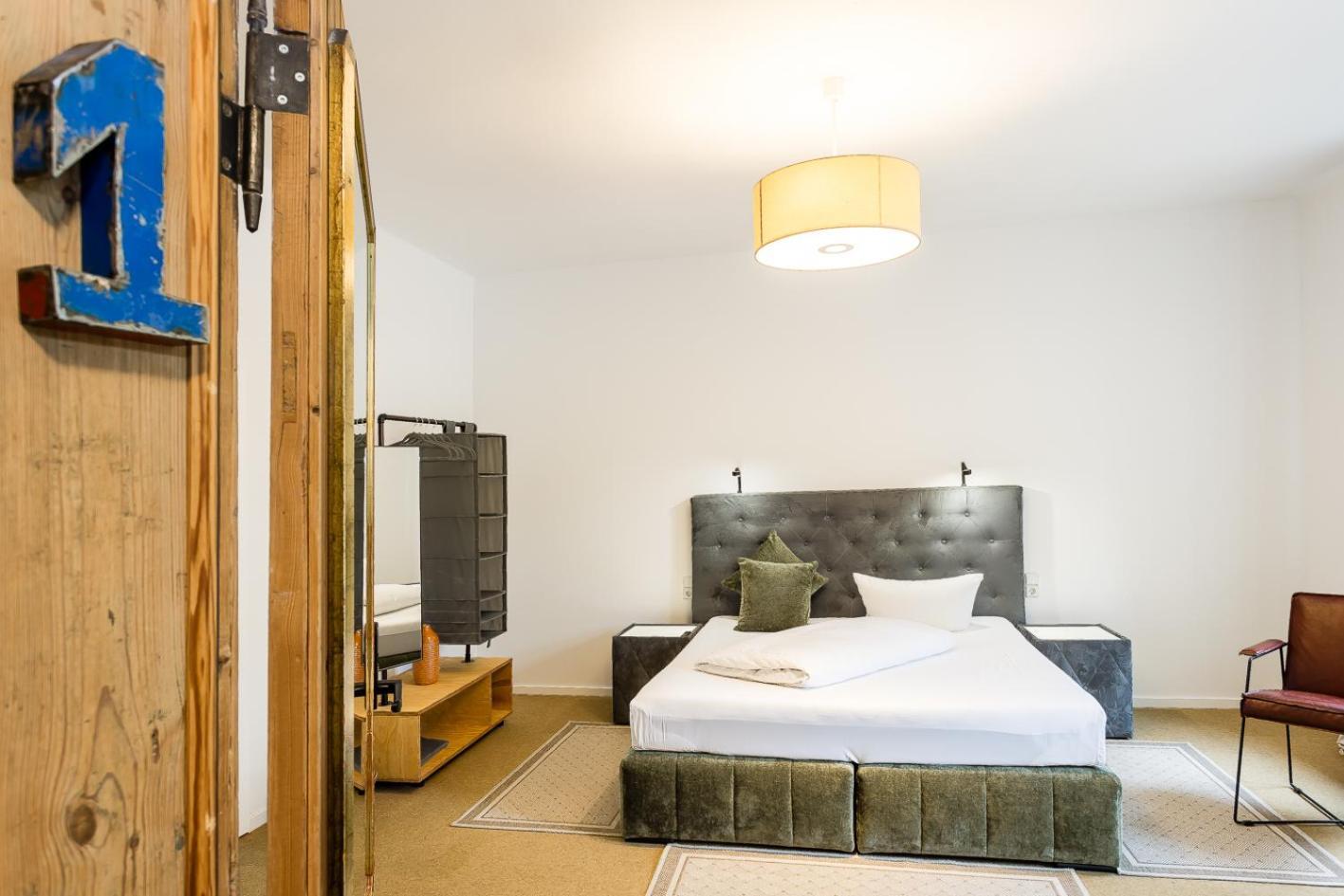 Hotel Zur Linde Dein Self Check In Michendorf Luaran gambar