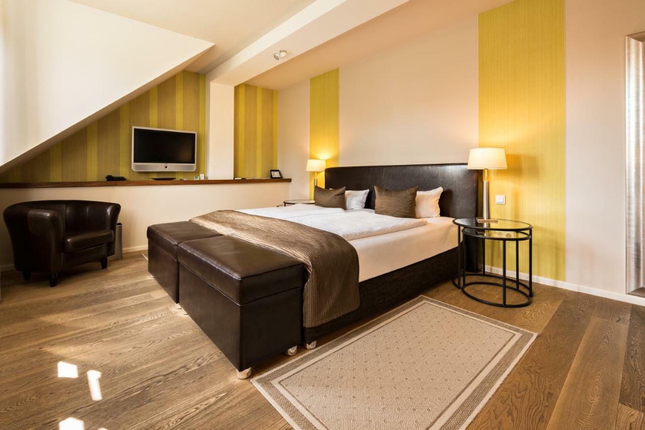 Hotel Zur Linde Dein Self Check In Michendorf Luaran gambar